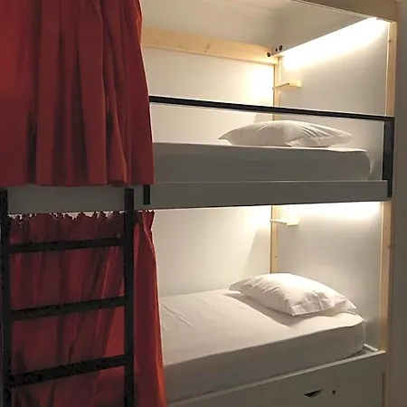 Be Intendente بيت شباب Lisboa