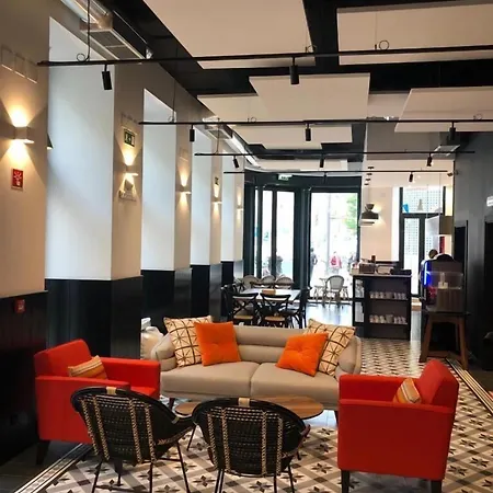 Be Intendente بيت شباب Lisboa