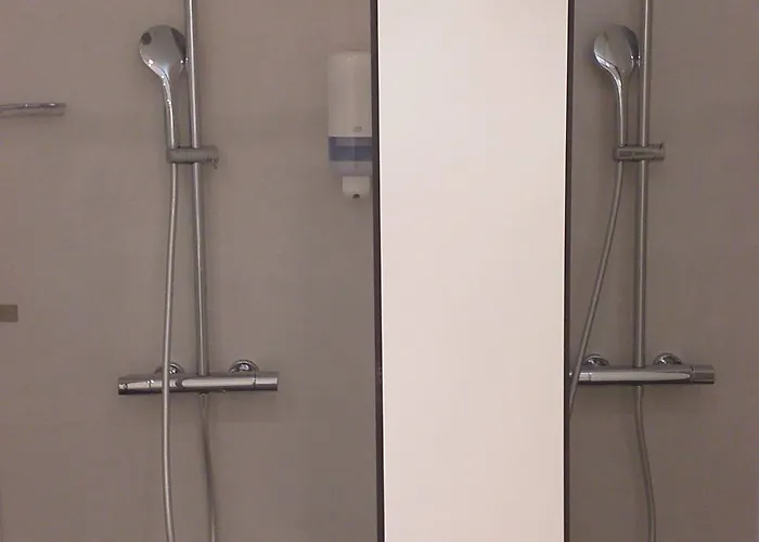 Be Intendente אכסניה