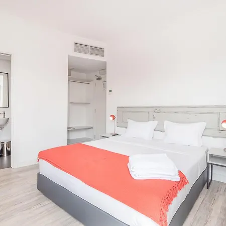 Hostel Be Intendente Lisbon