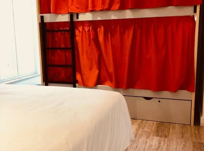 Be Intendente Hostal