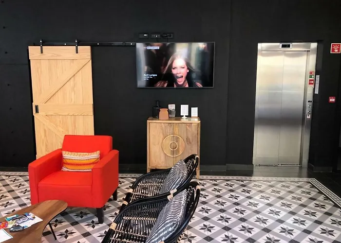 Be Intendente Hostal